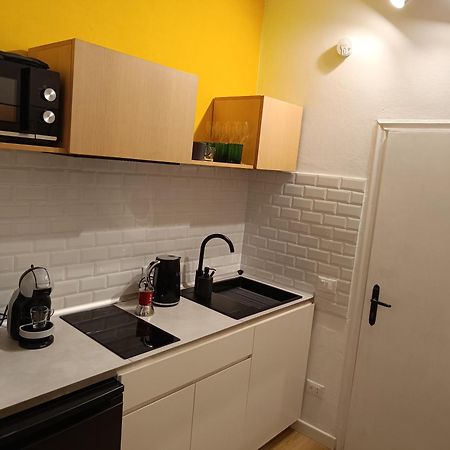 Castle Apartment Aga Uzzano Bagian luar foto